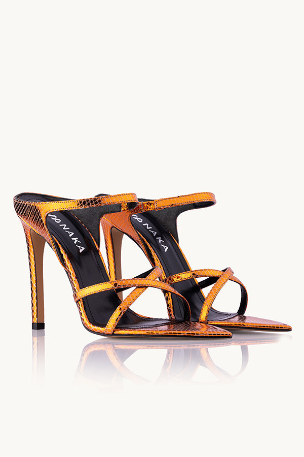 Bronze Glamour - Metalik bronzane sandale sa otvorenom petom i špicastim vrhom.
