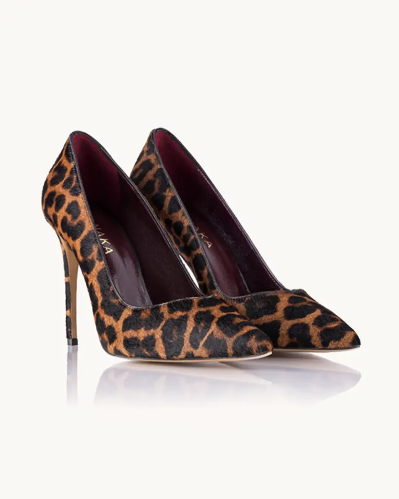 Zaljubite se u nove ženske cipele: Naka kolekcija koja osvaja na prvi korak 1 Exotic pleasure su upecatljive zenske cipele sa zanimljivim dezenom.