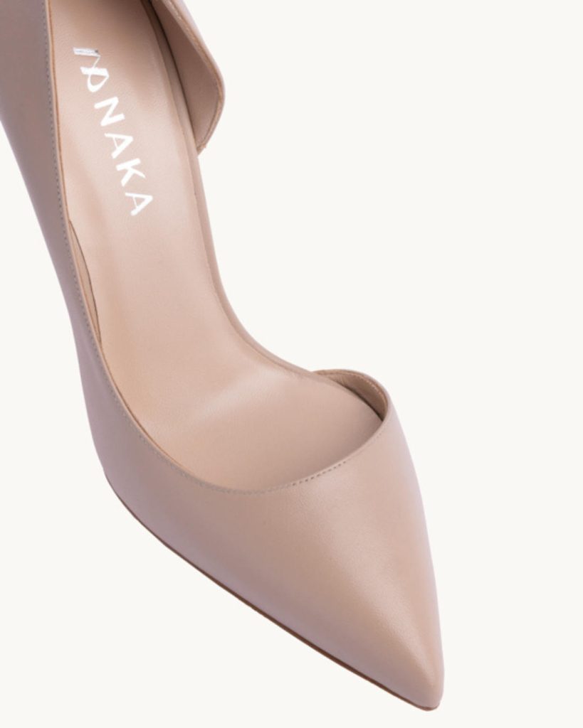 Visoke potpetice i radni dan: Kako odabrati ženske cipele za posao? 1 Spicaste zenske cipele za posao.