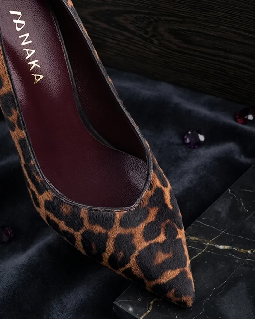 Tajna crvene postave: Šta vaše cipele na štiklu govore o vama kada ih niko ne gleda? 3 Exotic Pleasure cipele na stiklu. Leopard print sa bordo postavom. Egzotične i upadljive.